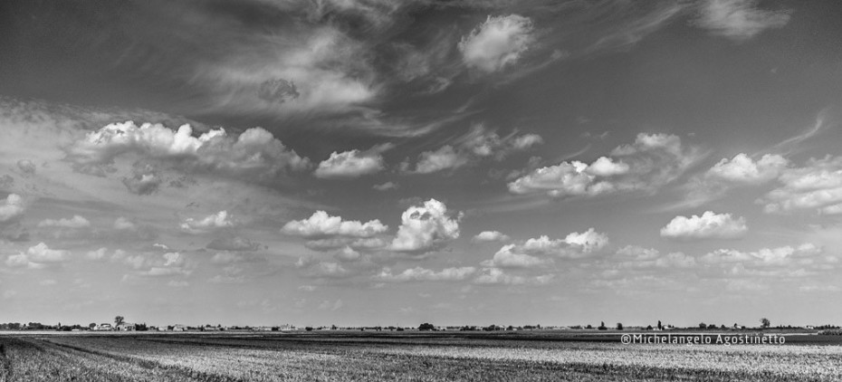 monocrome comacchio